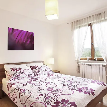 House Licul, 3-bedroom House With Pool And Garden Near Labin, Istrien Nyaraló Labin